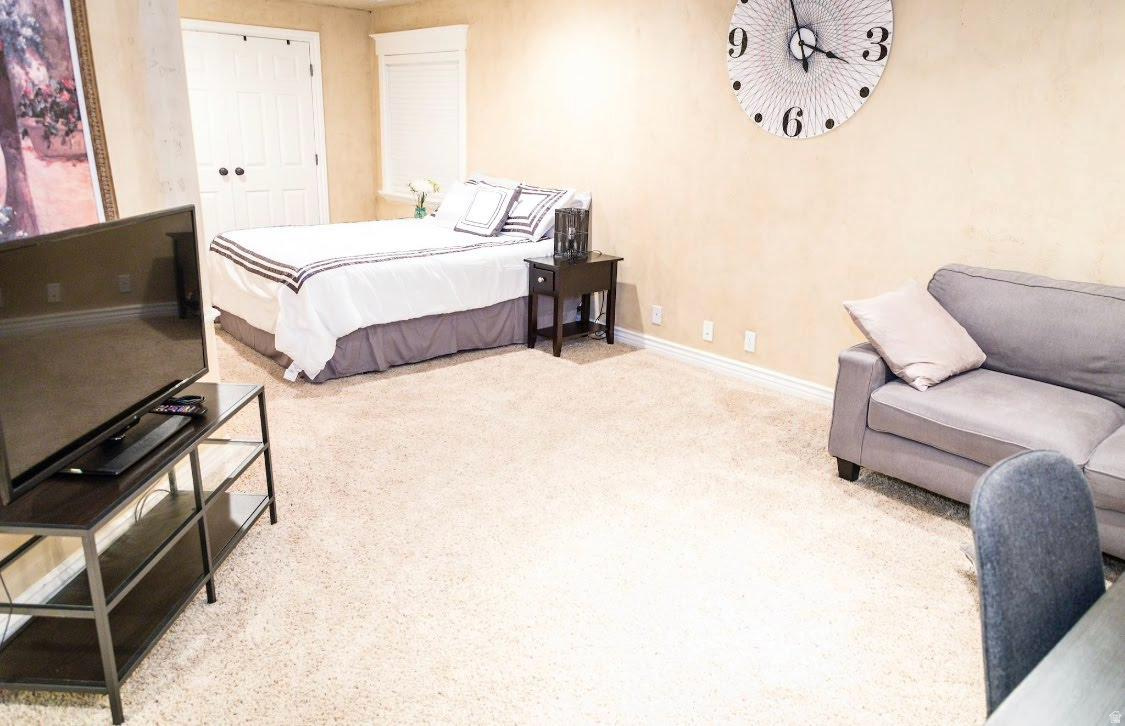 PILGRIMS LANDING - Residential Income