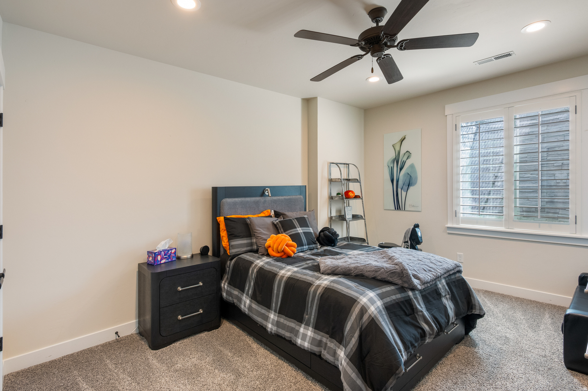 DAYBREAK - Residential