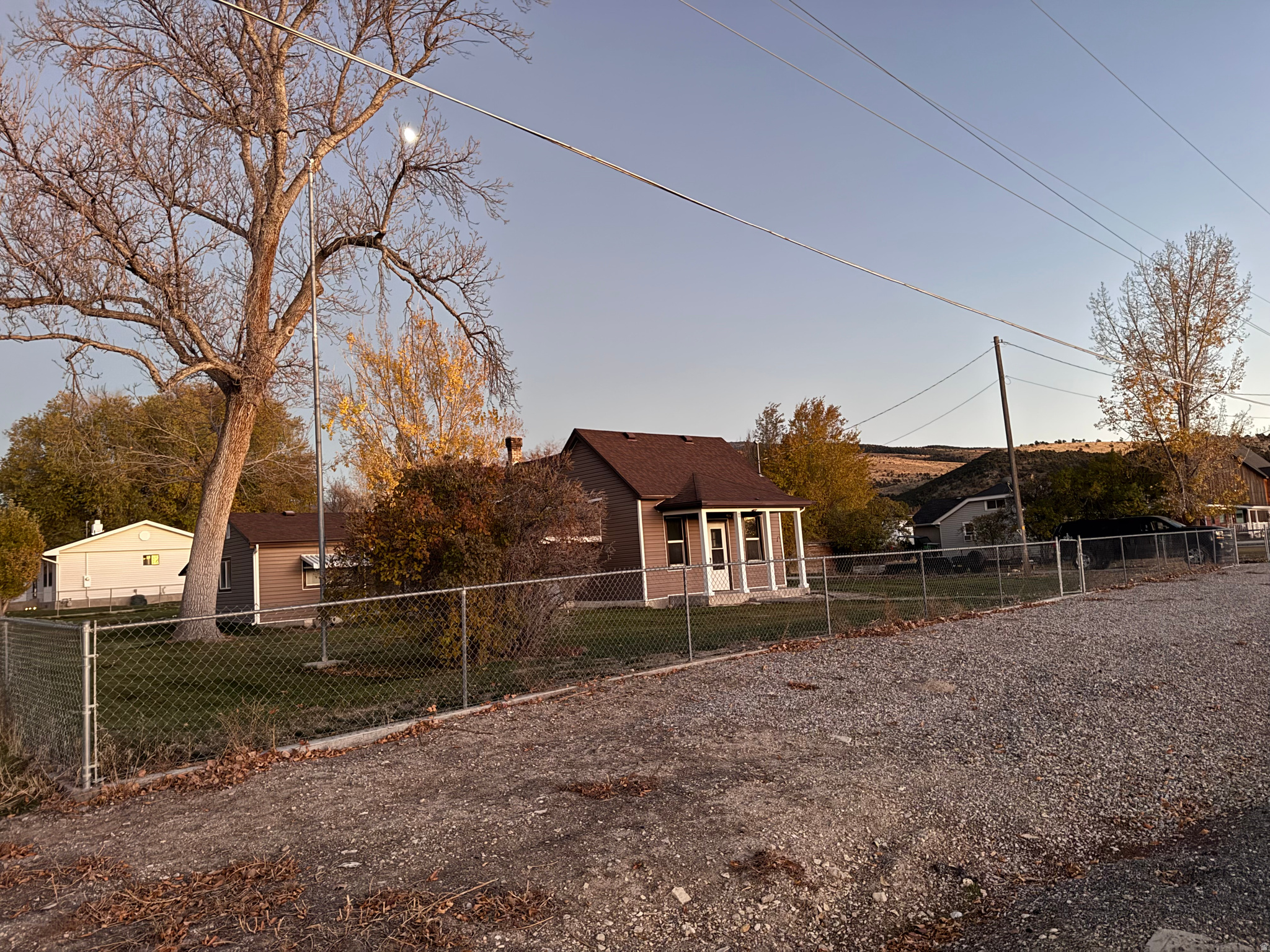 ROAD TAYLOR - Residential