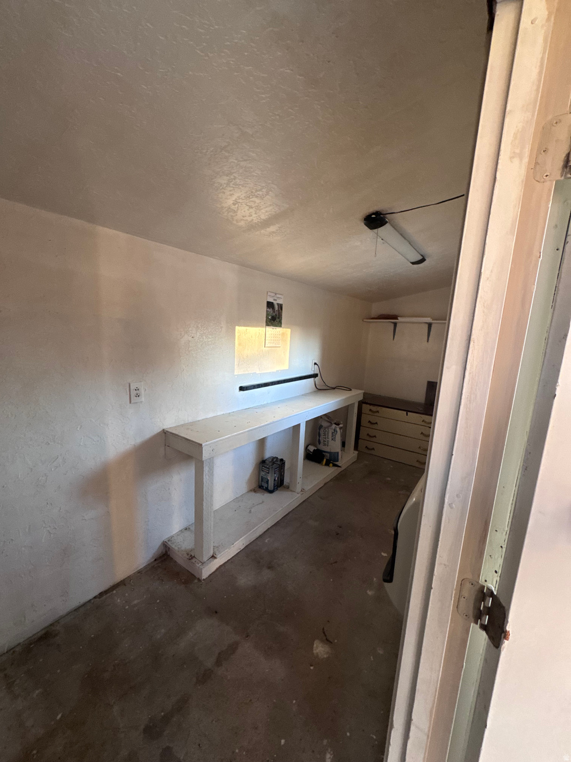 ROAD TAYLOR - Residential