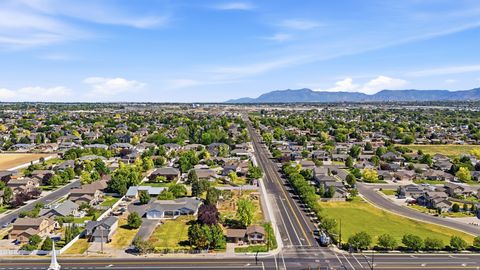 Tiny photo for 508 W 2700 S, Syracuse, UT 84075 (MLS # 2166711)