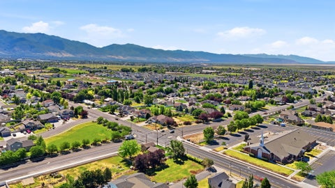 Tiny photo for 508 W 2700 S, Syracuse, UT 84075 (MLS # 2166711)