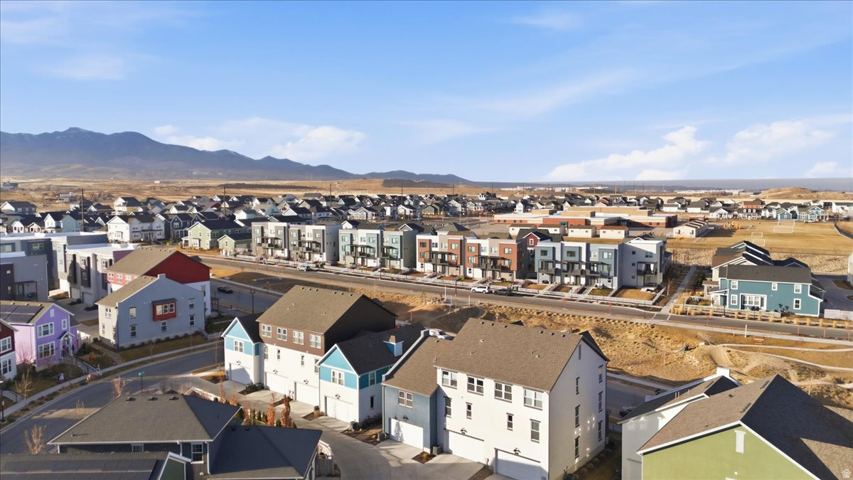 KENNECOTT DAYBREAK V - Residential