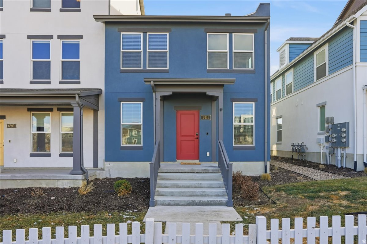 KENNECOTT DAYBREAK V - Residential