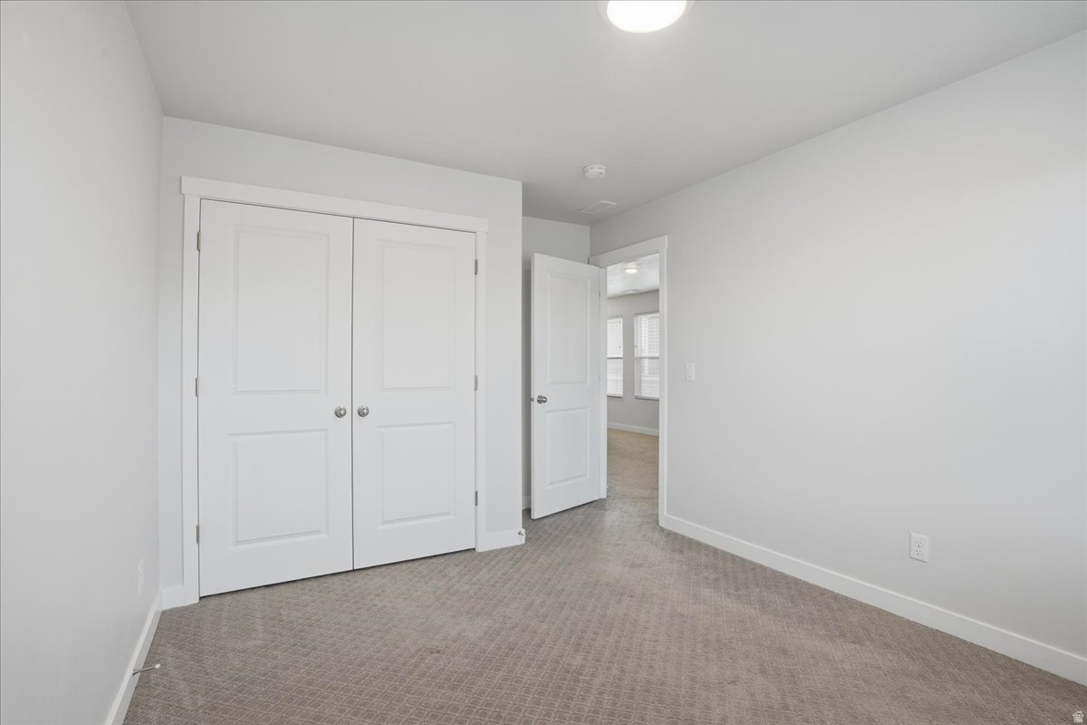 KENNECOTT DAYBREAK V - Residential