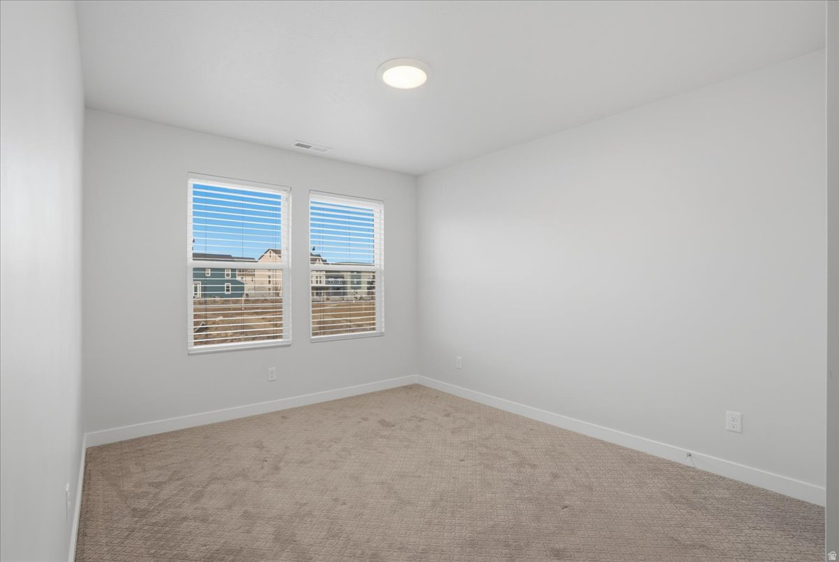 KENNECOTT DAYBREAK V - Residential