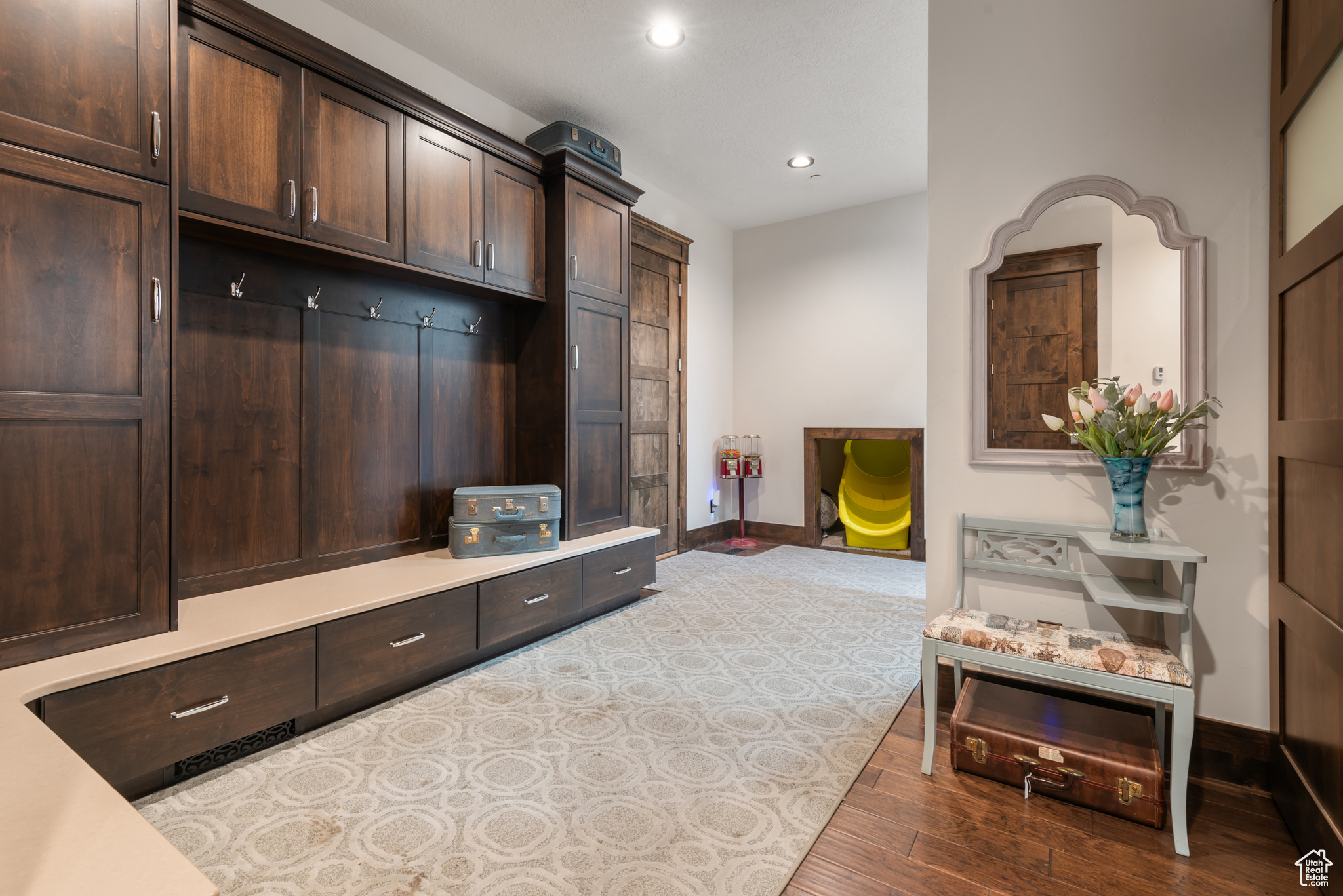LOOKOUT RIDGE - Residential