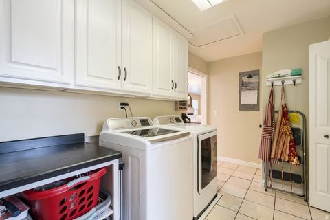 Tiny photo for 373 S SUNNY HILL CIR, Payson, UT 84651 (MLS # 2137787)