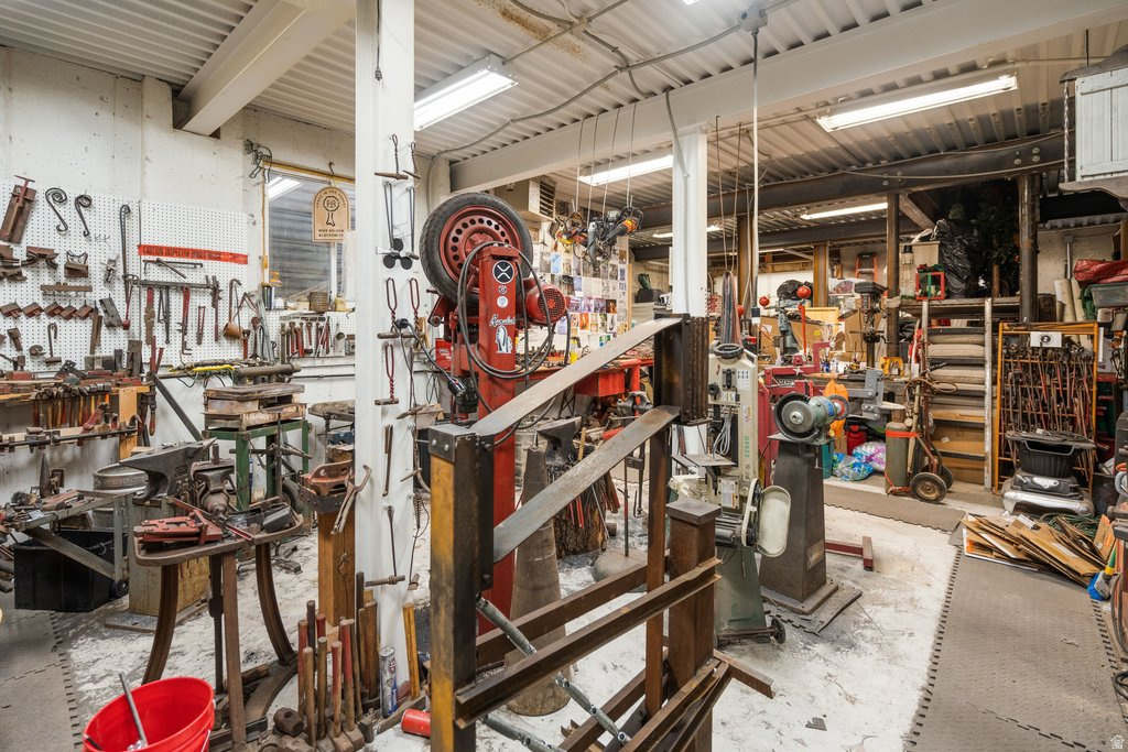 SUNNY CIRCLE - Residential