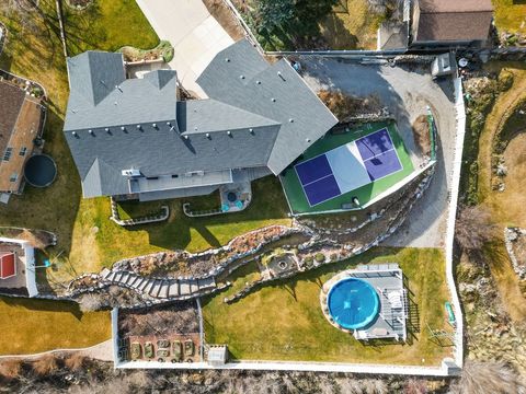 Tiny photo for 373 S SUNNY HILL CIR, Payson, UT 84651 (MLS # 2137787)