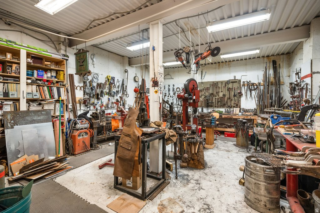 SUNNY CIRCLE - Residential