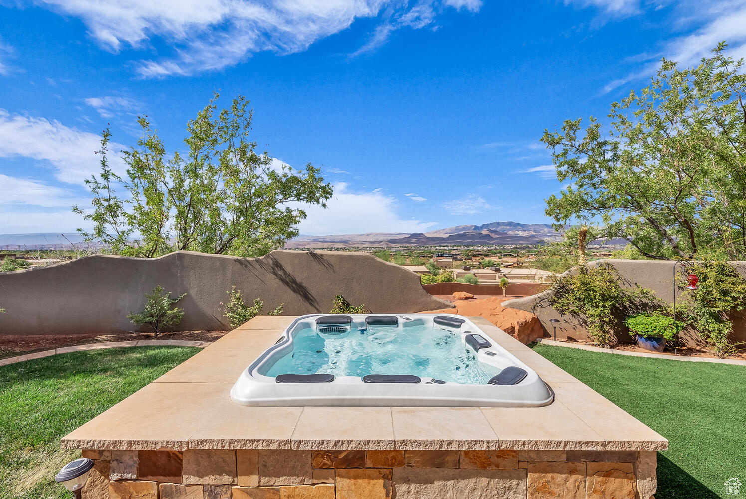 VISTAS AT ENTRADA PH 1 - Residential