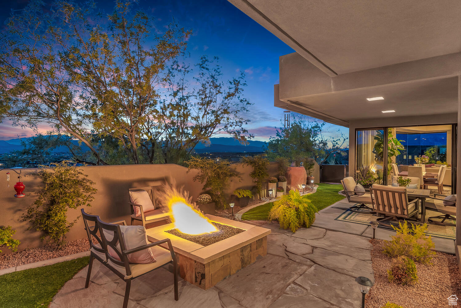 VISTAS AT ENTRADA PH 1 - Residential