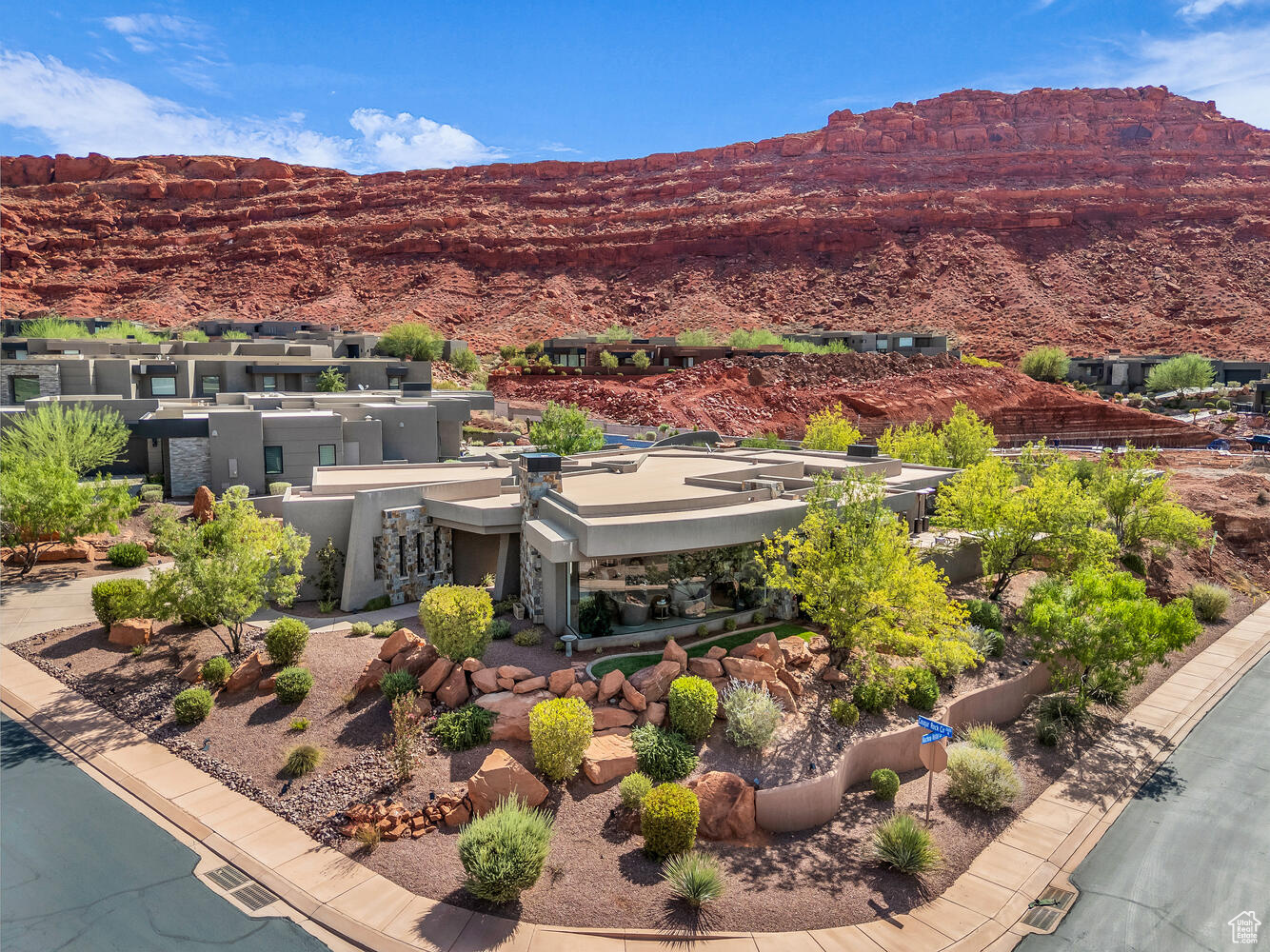 VISTAS AT ENTRADA PH 1 - Residential