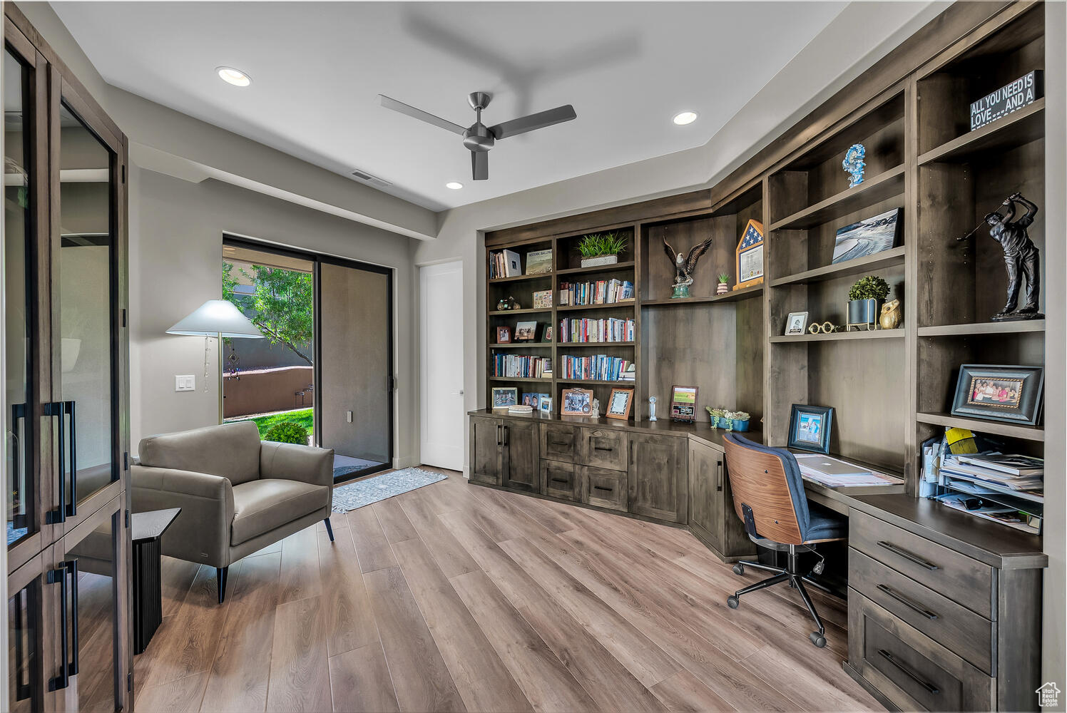 VISTAS AT ENTRADA PH 1 - Residential