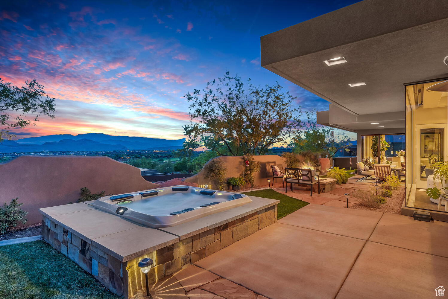 VISTAS AT ENTRADA PH 1 - Residential