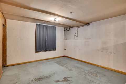 Tiny photo for 1963 S LAKE ST, Salt Lake City, UT 84105 (MLS # 2121619)