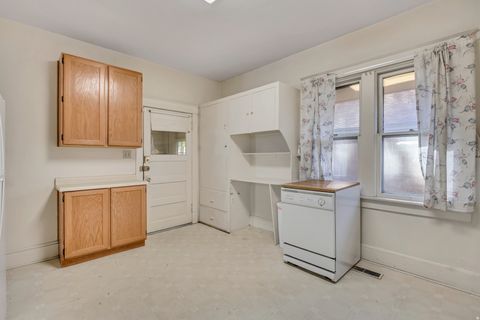 Tiny photo for 1963 S LAKE ST, Salt Lake City, UT 84105 (MLS # 2121619)