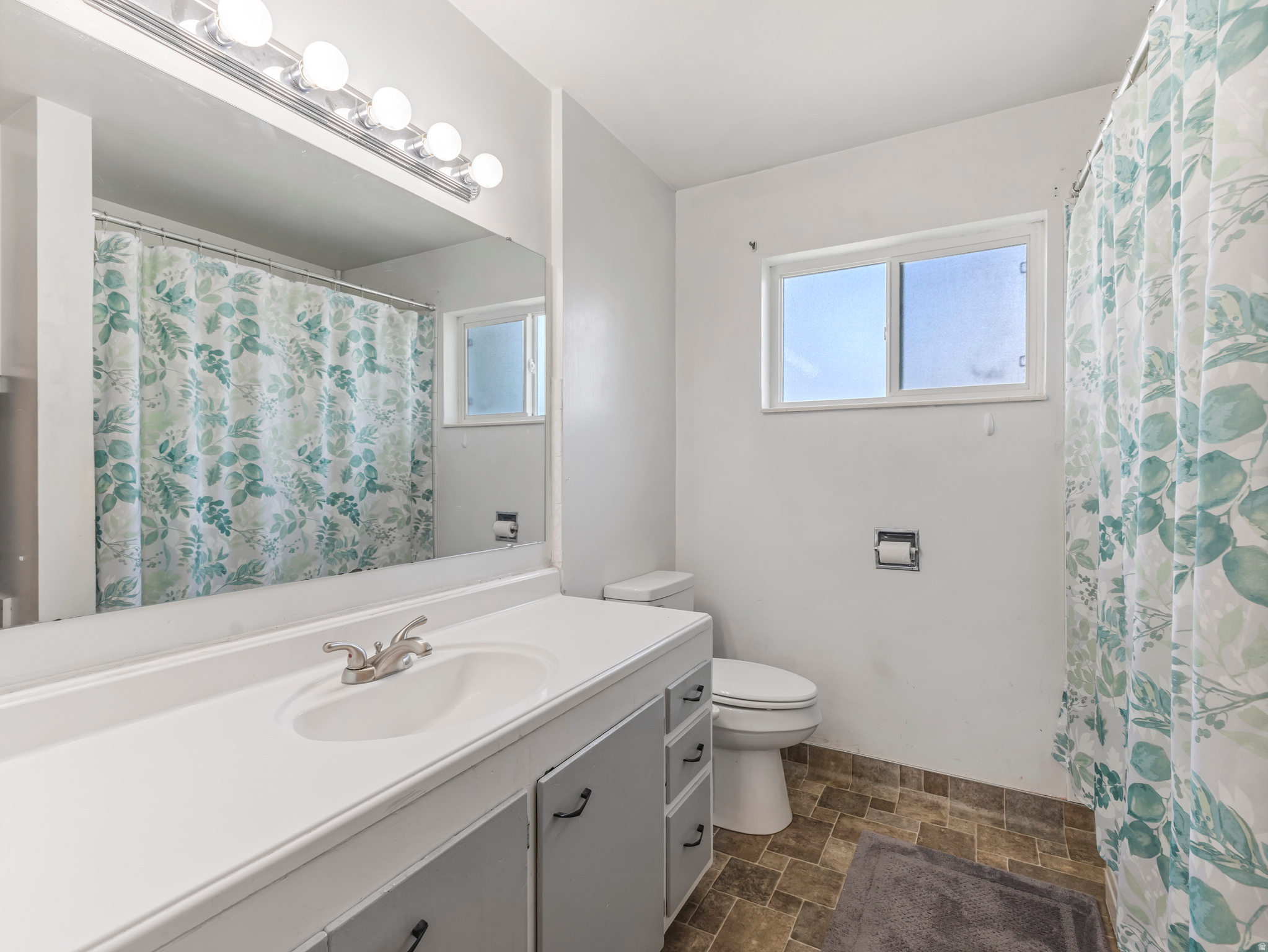 BEST VIEW SUB - Residential