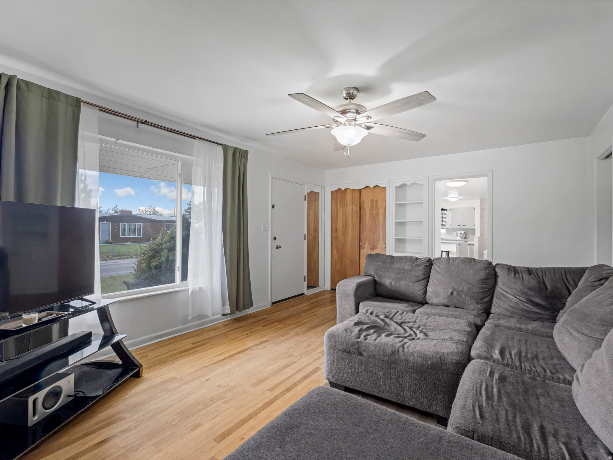 BEST VIEW SUB - Residential