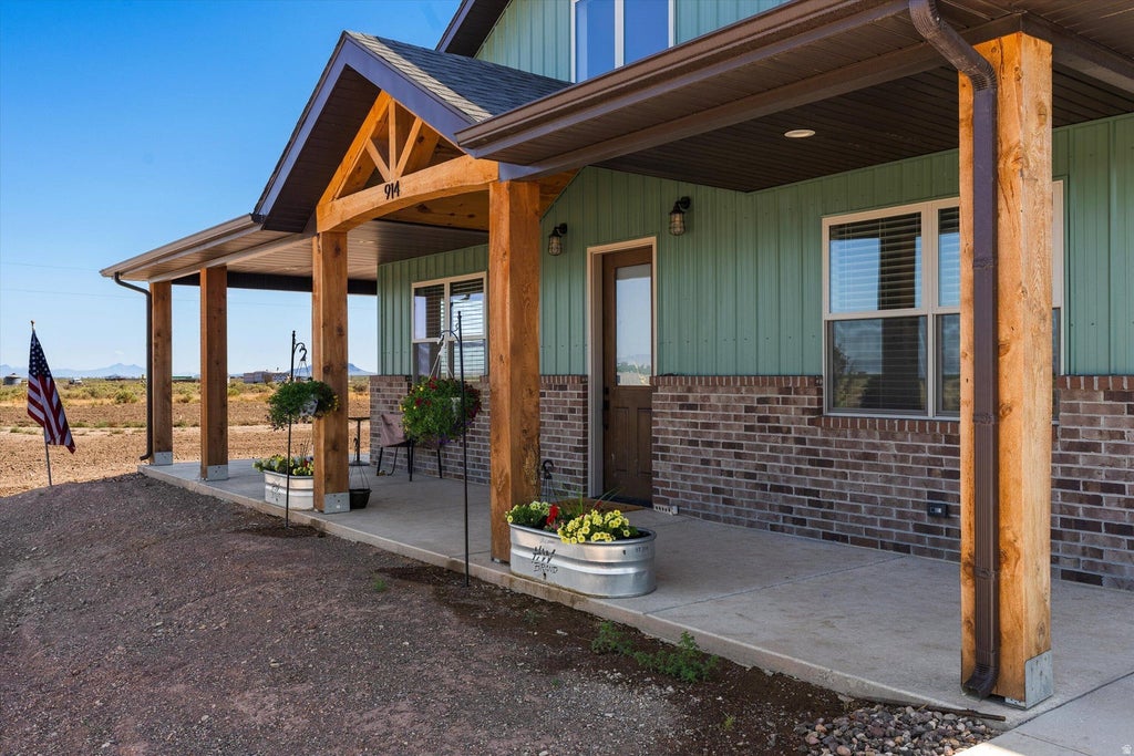 Photo of 914 E 2800 N, Newcastle, UT 84756 (MLS # 2174490)