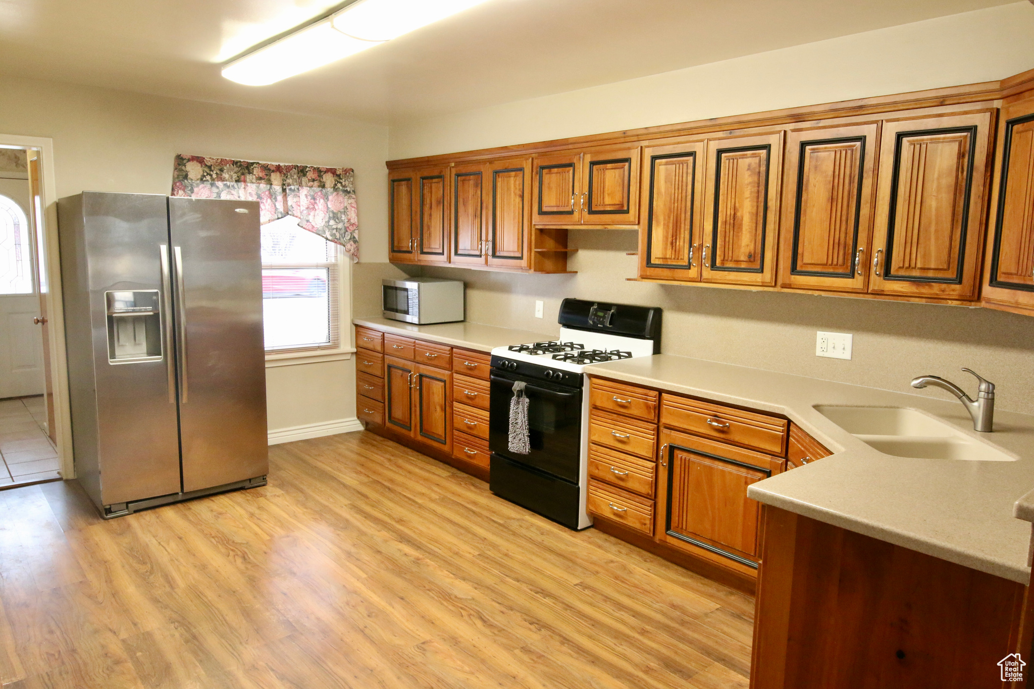 673 S 100, Springville, Utah image 2