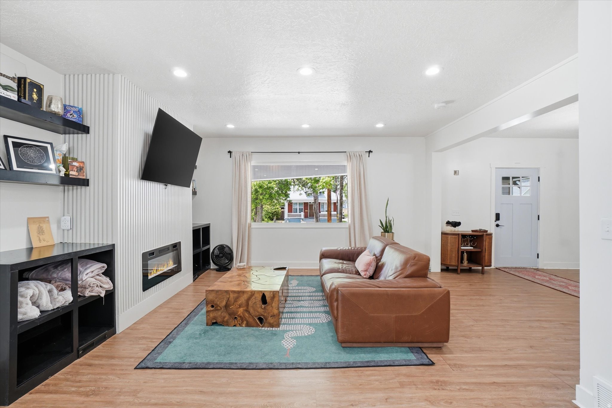 QUAYLE'S ADD - Residential
