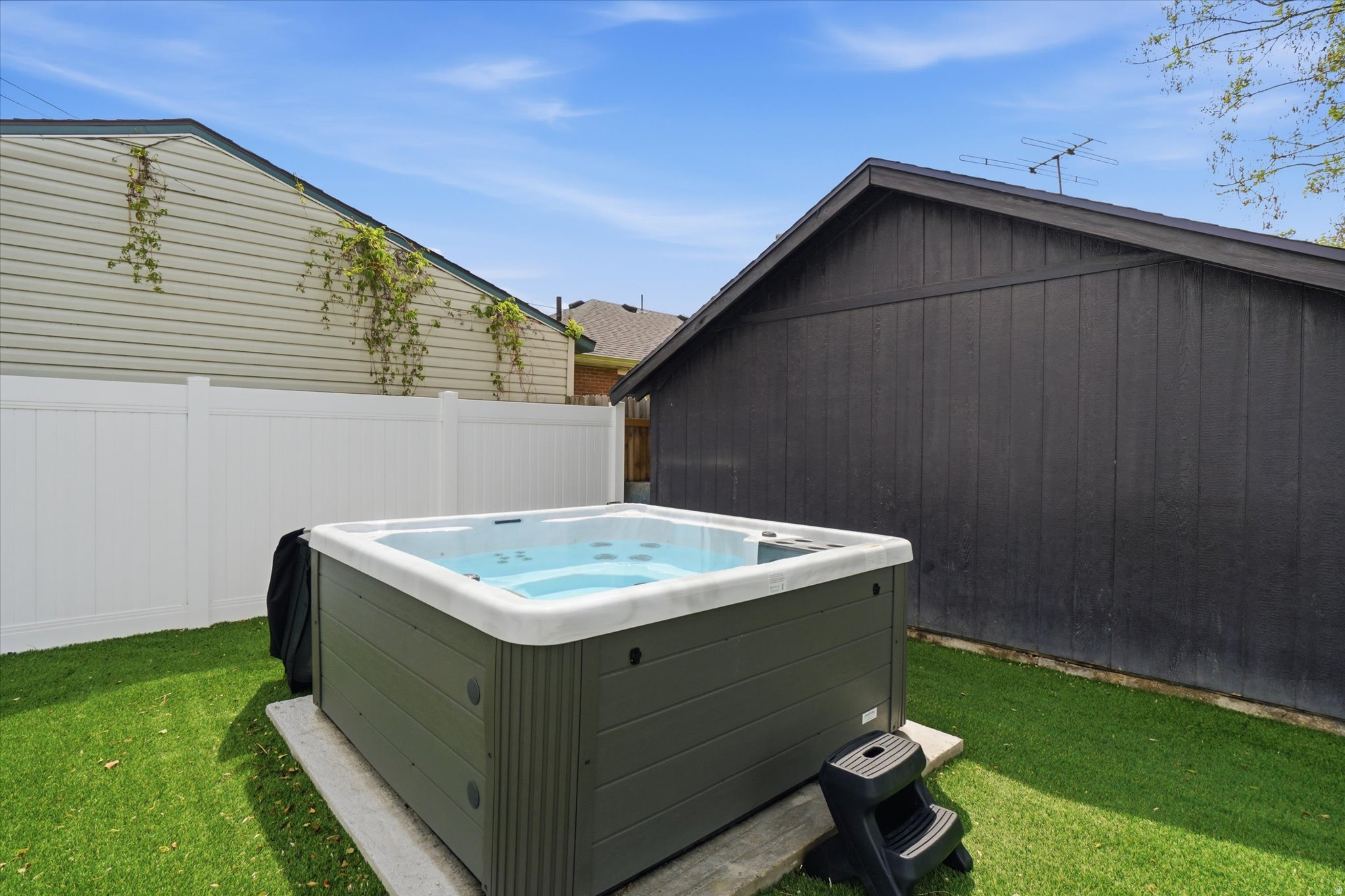 QUAYLE'S ADD - Residential