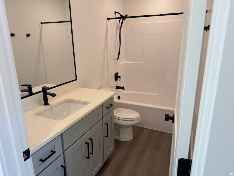 TOWNS AT BRYLEE FARMS - Residential