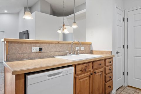 Tiny photo for 1414 W 50 N, Pleasant Grove, UT 84062 (MLS # 2140610)