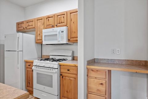 Tiny photo for 1414 W 50 N, Pleasant Grove, UT 84062 (MLS # 2140610)
