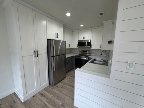 Tiny photo for 608 S 500 W #3, Provo, UT 84601 (MLS # 2161775)