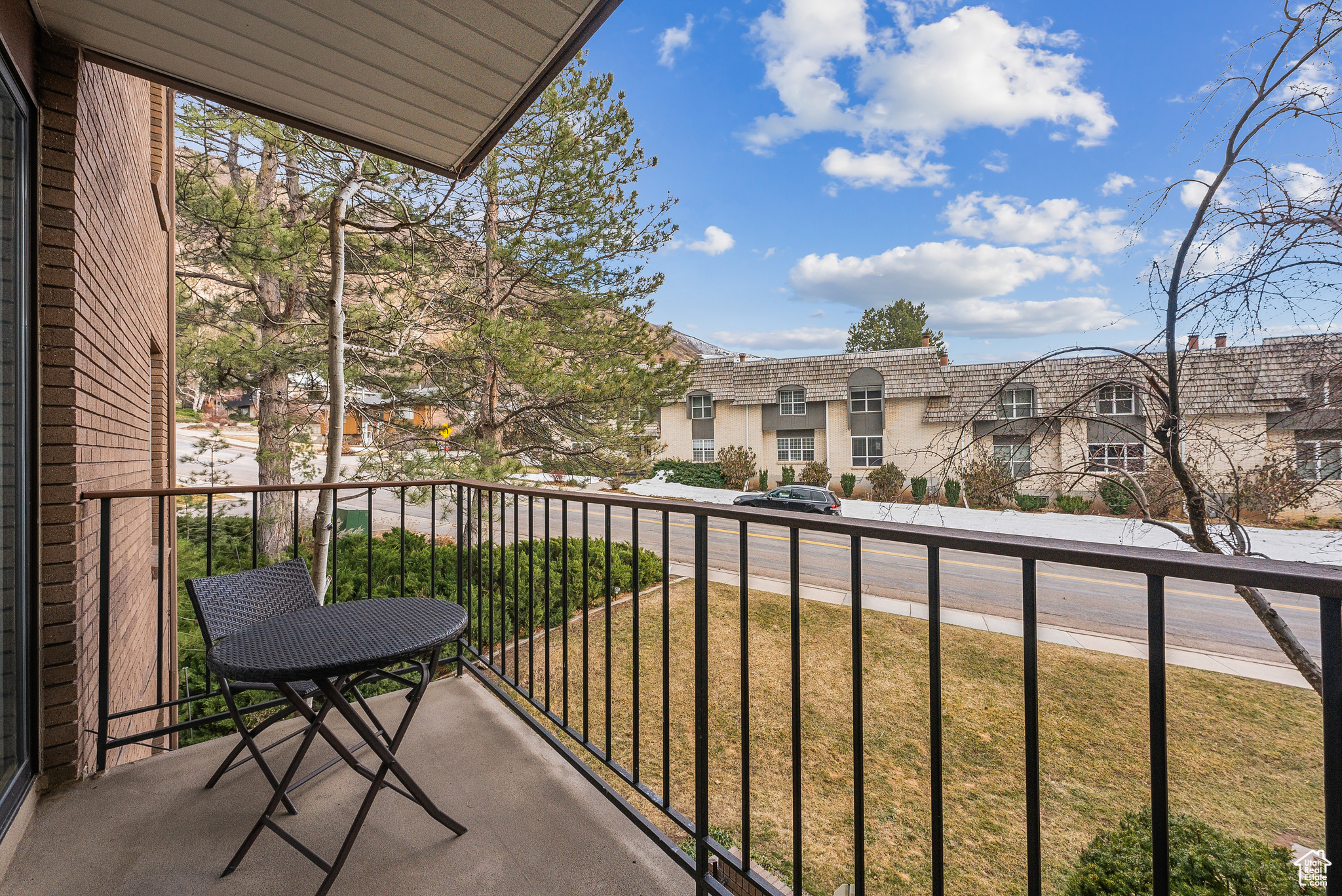 OAKWOOD GARDENS - Residential