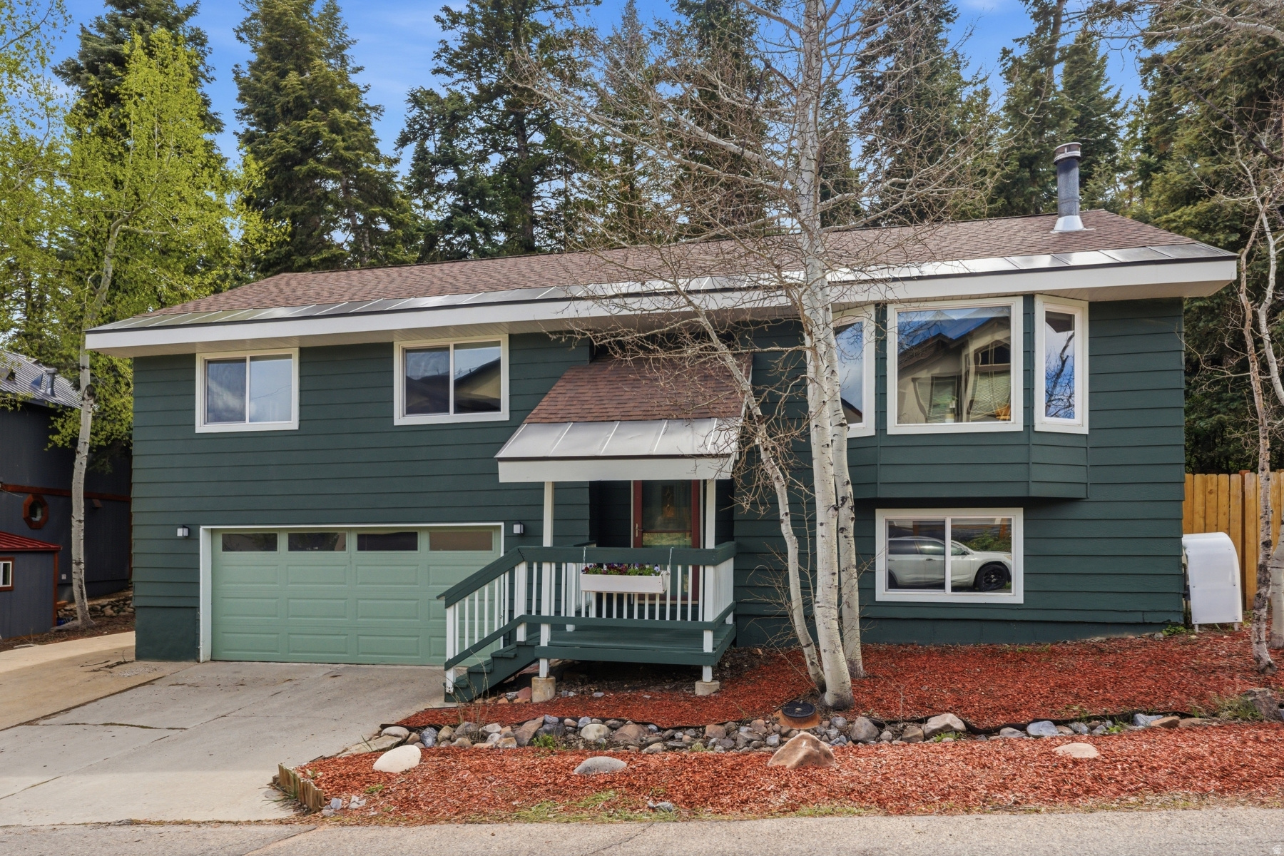 SUMMIT PARK - Residential