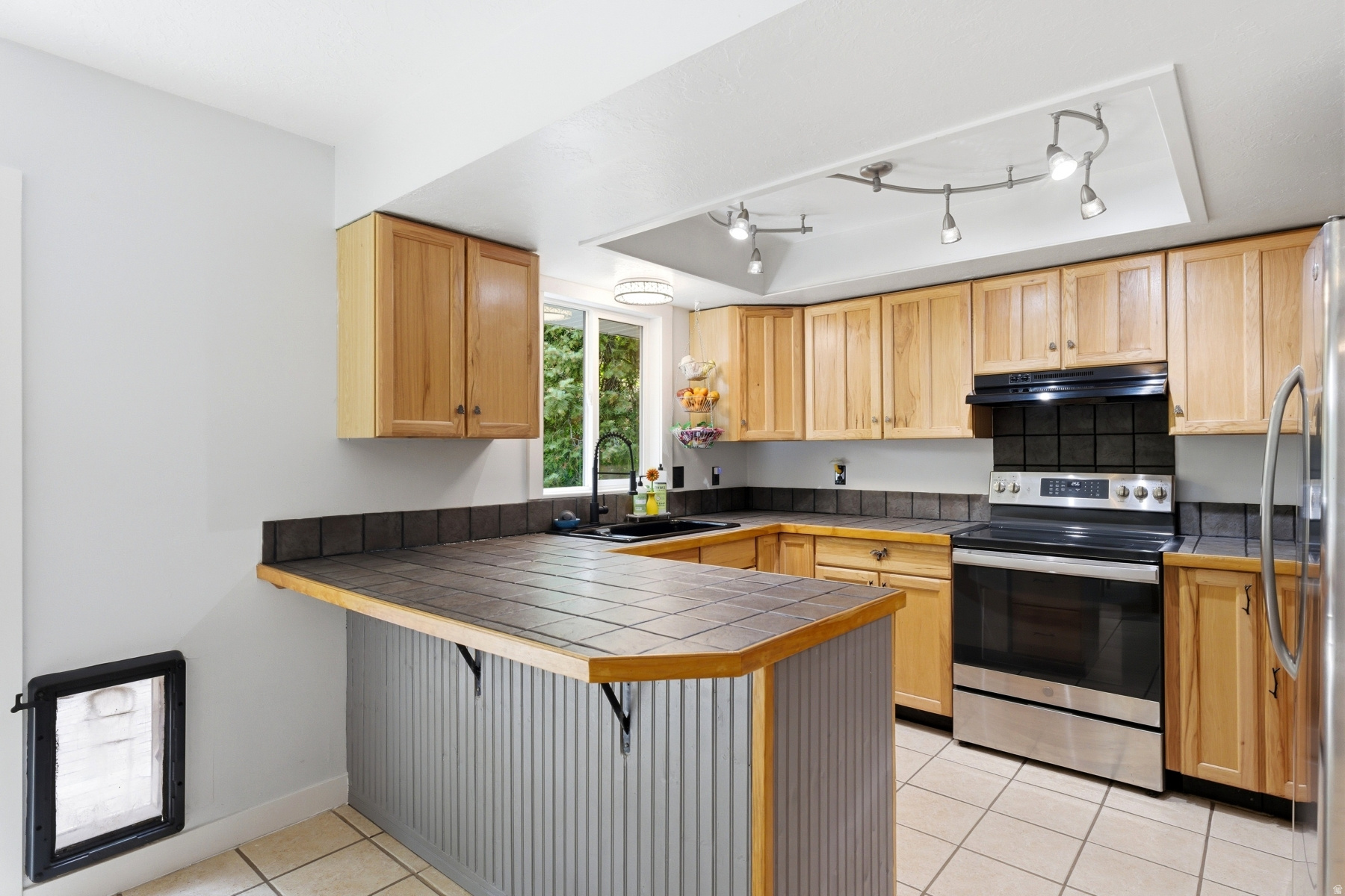 SUMMIT PARK - Residential