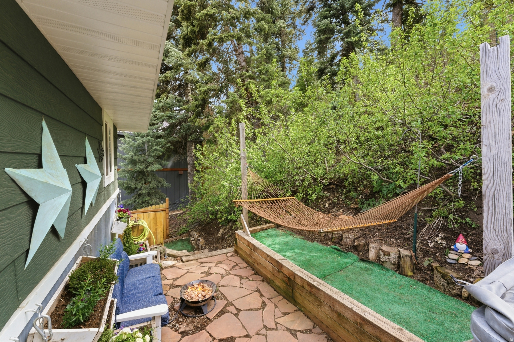 SUMMIT PARK - Residential