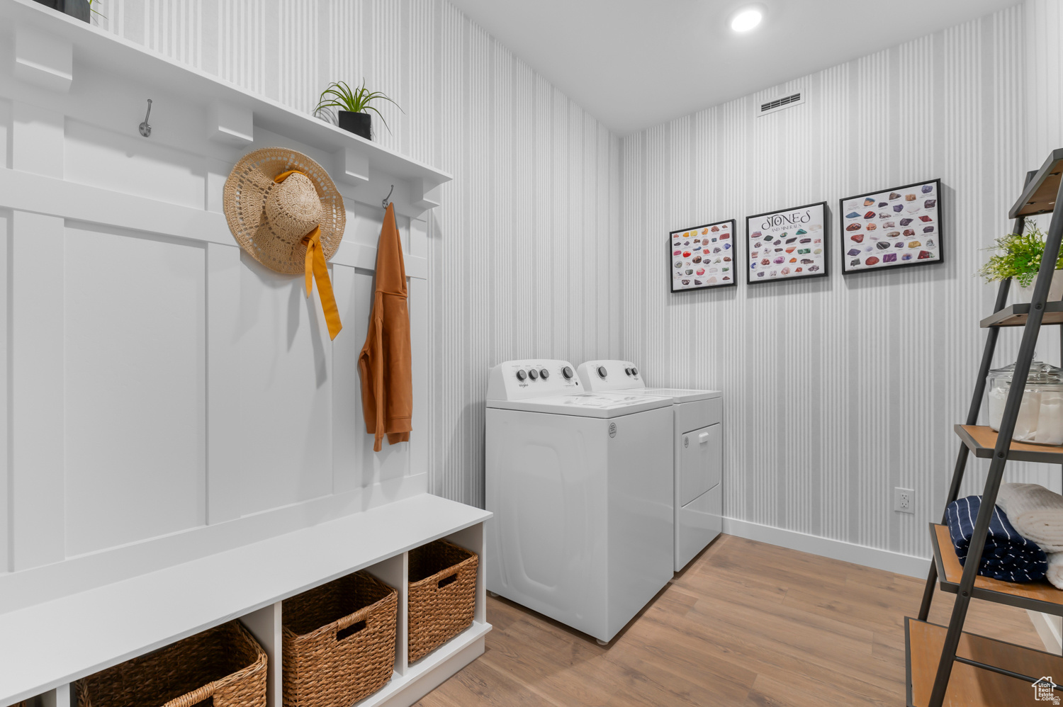 PALOMINO - Residential