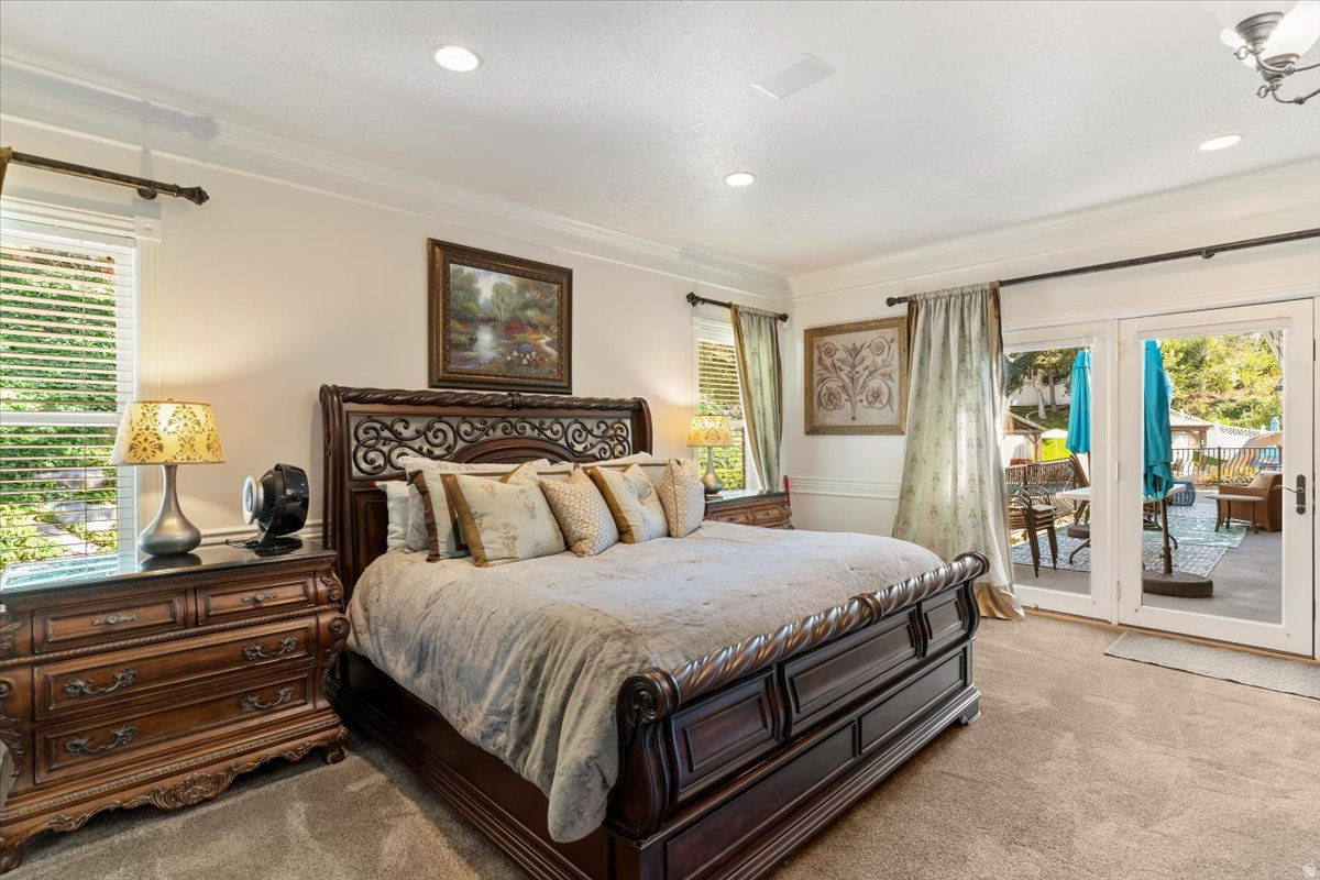 FAIRWAY COVE - Residential