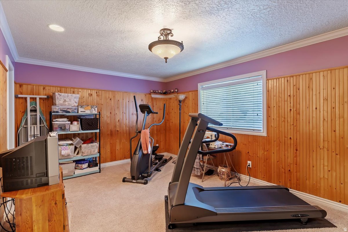 FAIRWAY COVE - Residential