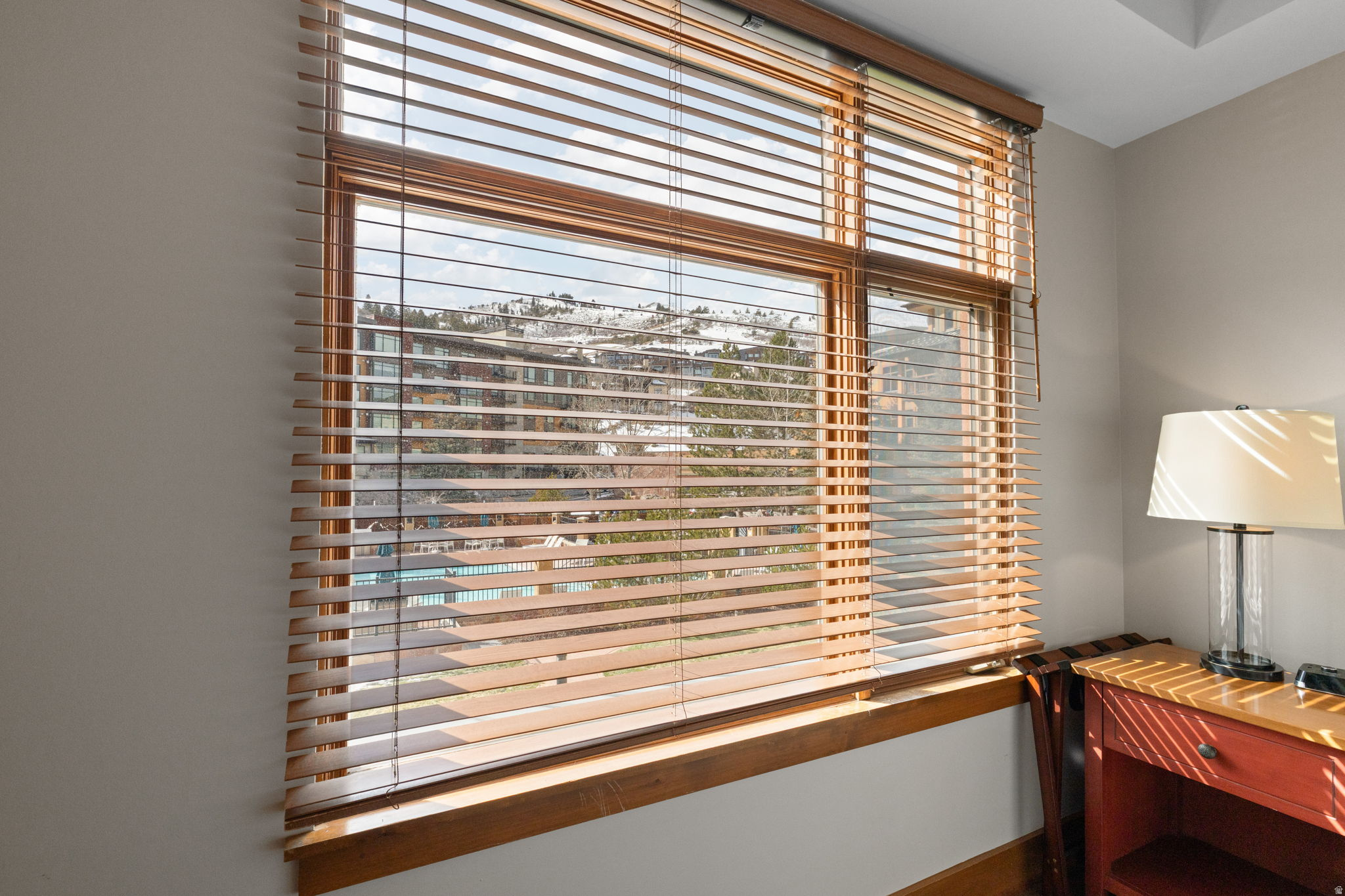 SUNDIAL LODGE - Residential