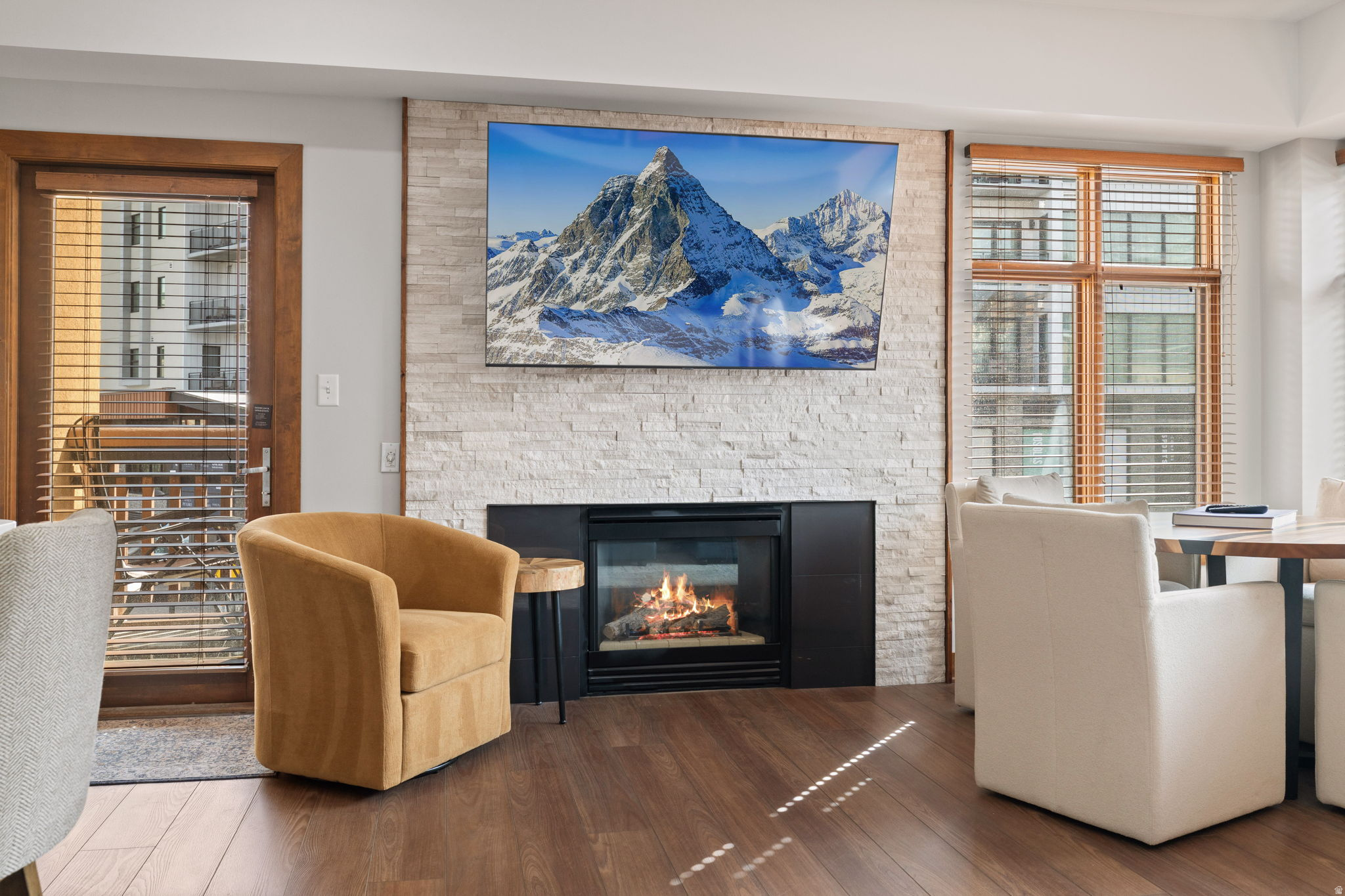 SUNDIAL LODGE - Residential