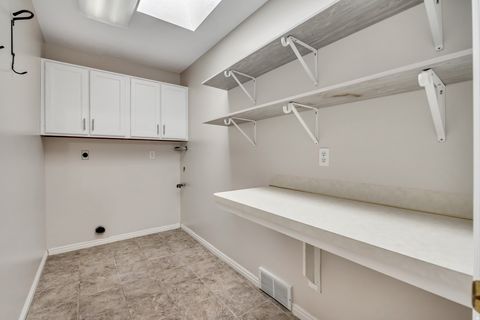 Tiny photo for 1342 E 5200 S, South Ogden, UT 84403 (MLS # 2141393)