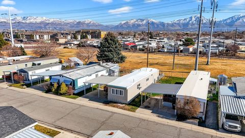 Tiny photo for 3555 S TOWER VW #62, West Valley City, UT 84119 (MLS # 2141331)