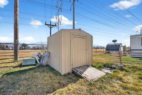 Tiny photo for 3555 S TOWER VW #62, West Valley City, UT 84119 (MLS # 2141331)