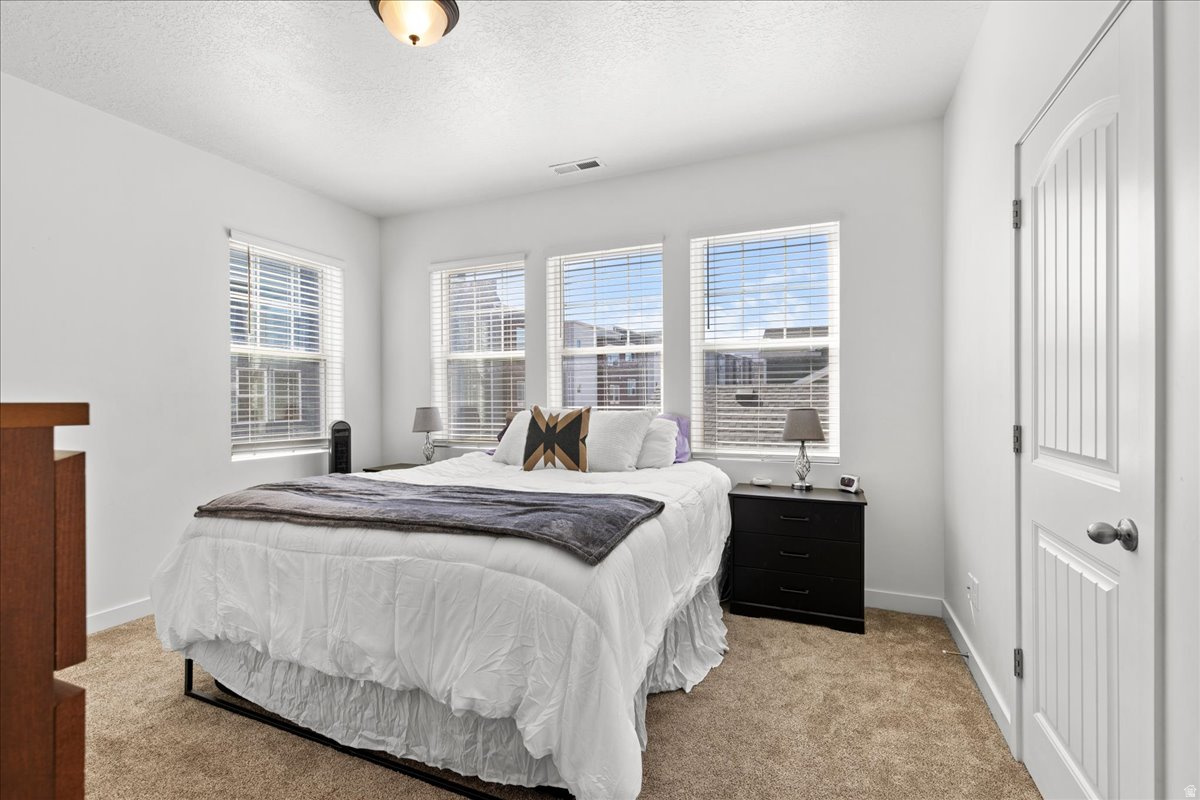 DAYBREAK - Residential