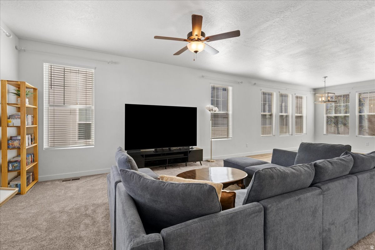 DAYBREAK - Residential