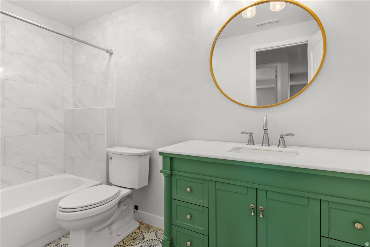 DAYBREAK - Residential