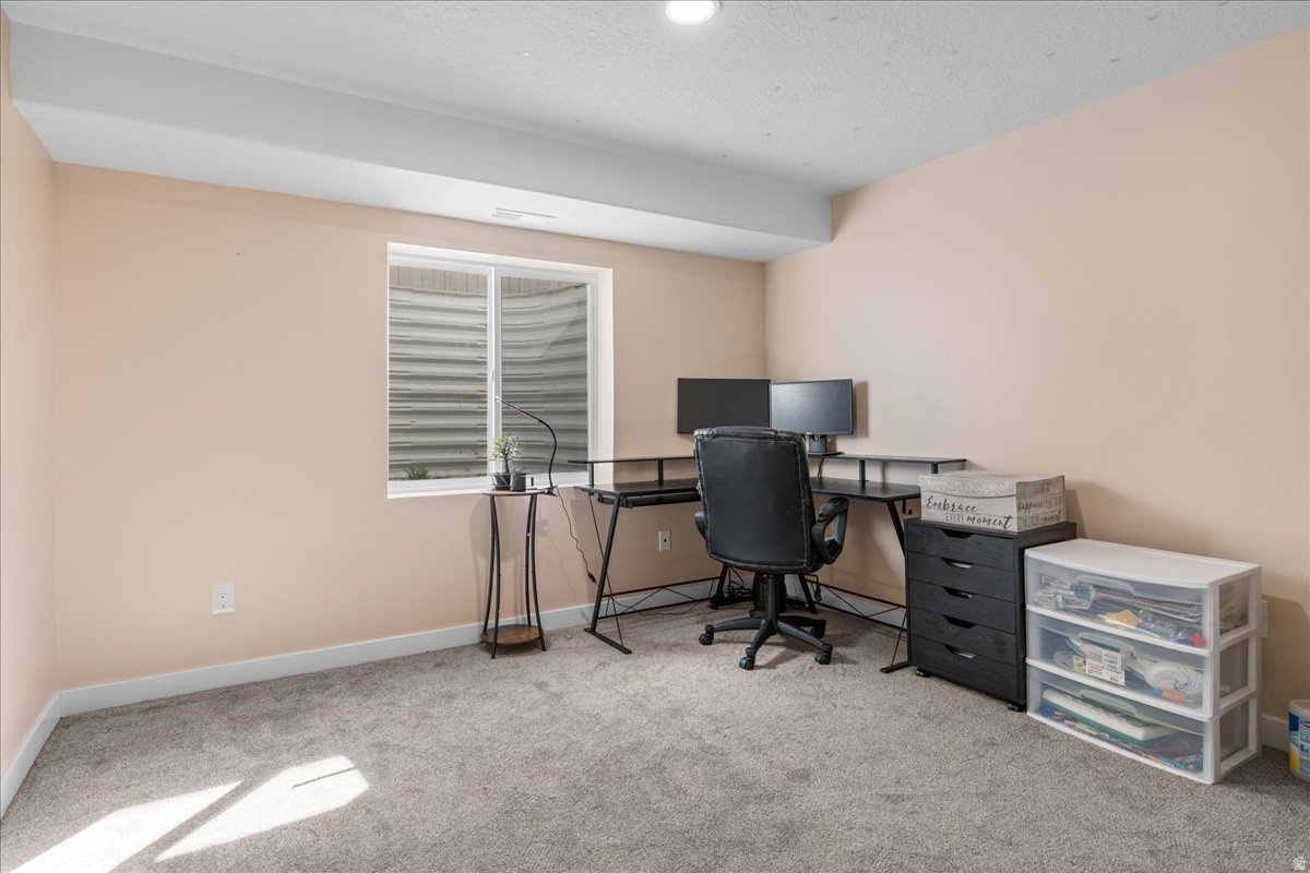 DAYBREAK - Residential