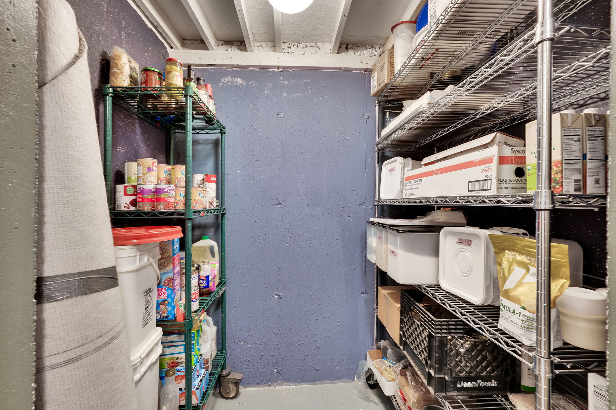 FOX DEN ESTATES - Residential