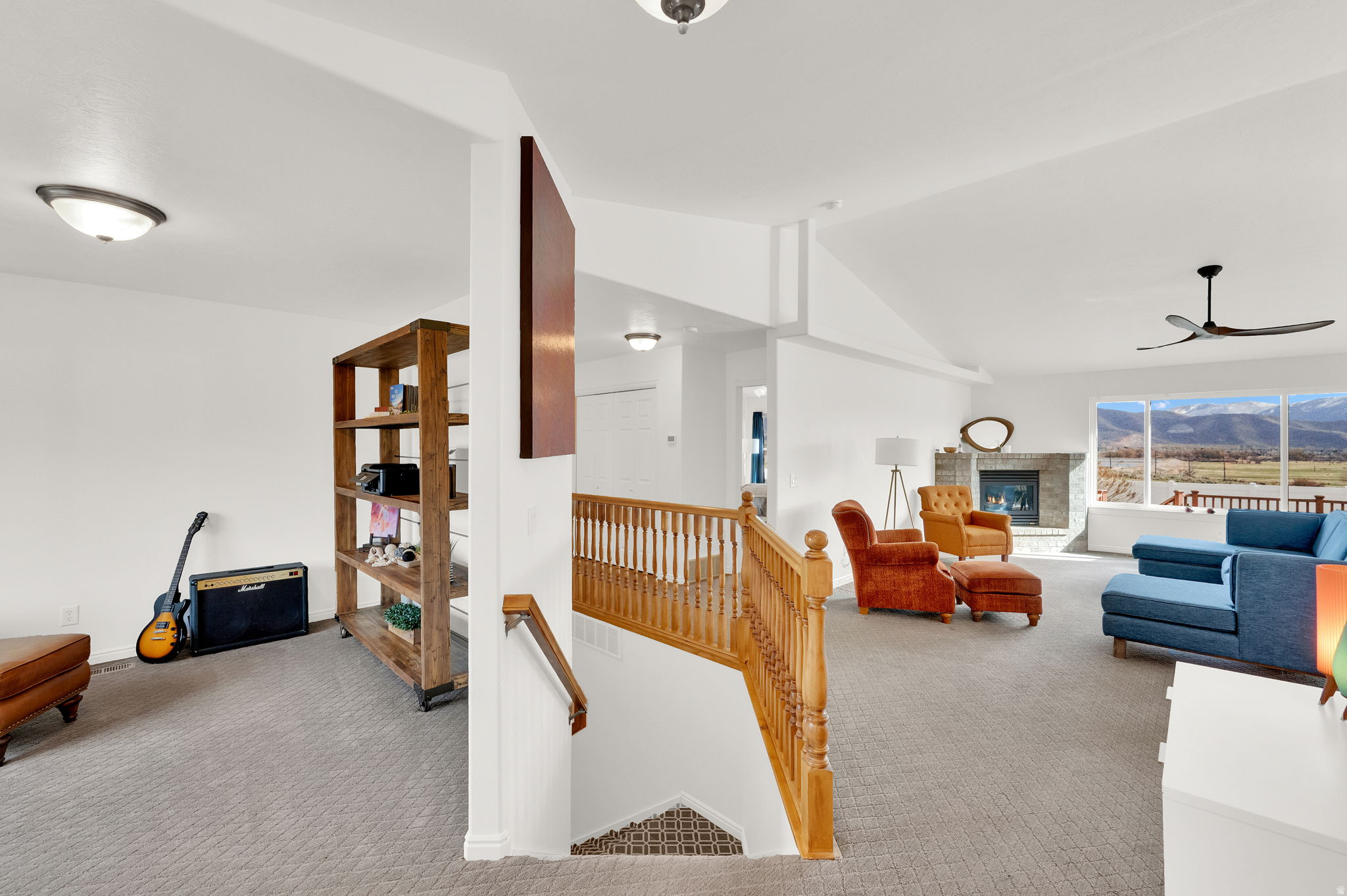 FOX DEN ESTATES - Residential